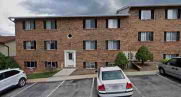 featured image of Village West Ct