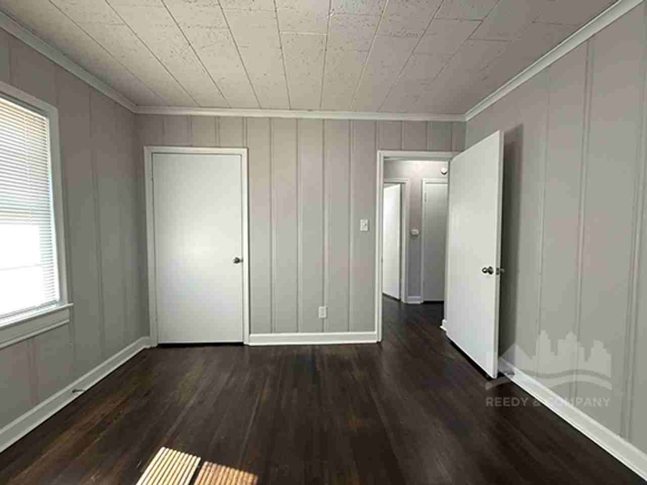 3547 Barron Ave - Photo 6 of 13