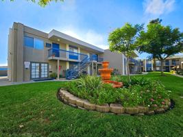 featured image of 700 700 Ballantyne St. & 707 Graves Ave.
