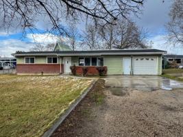 featured image of 1320 W Flamingo Ave