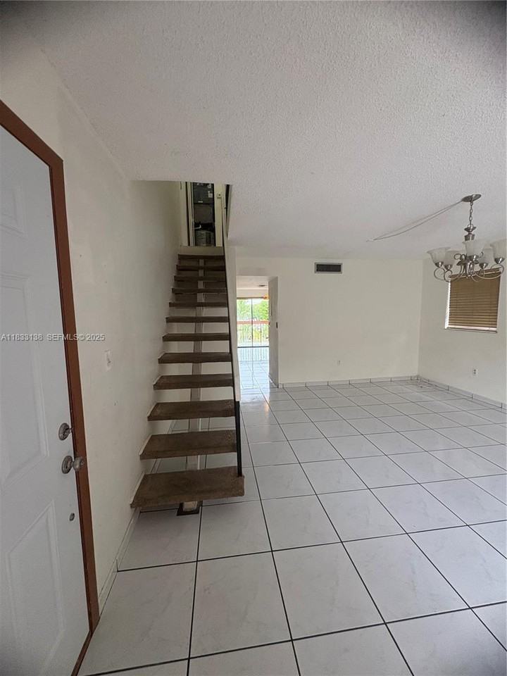 5625 West 26th Court ##201 - Photo 3 of 17