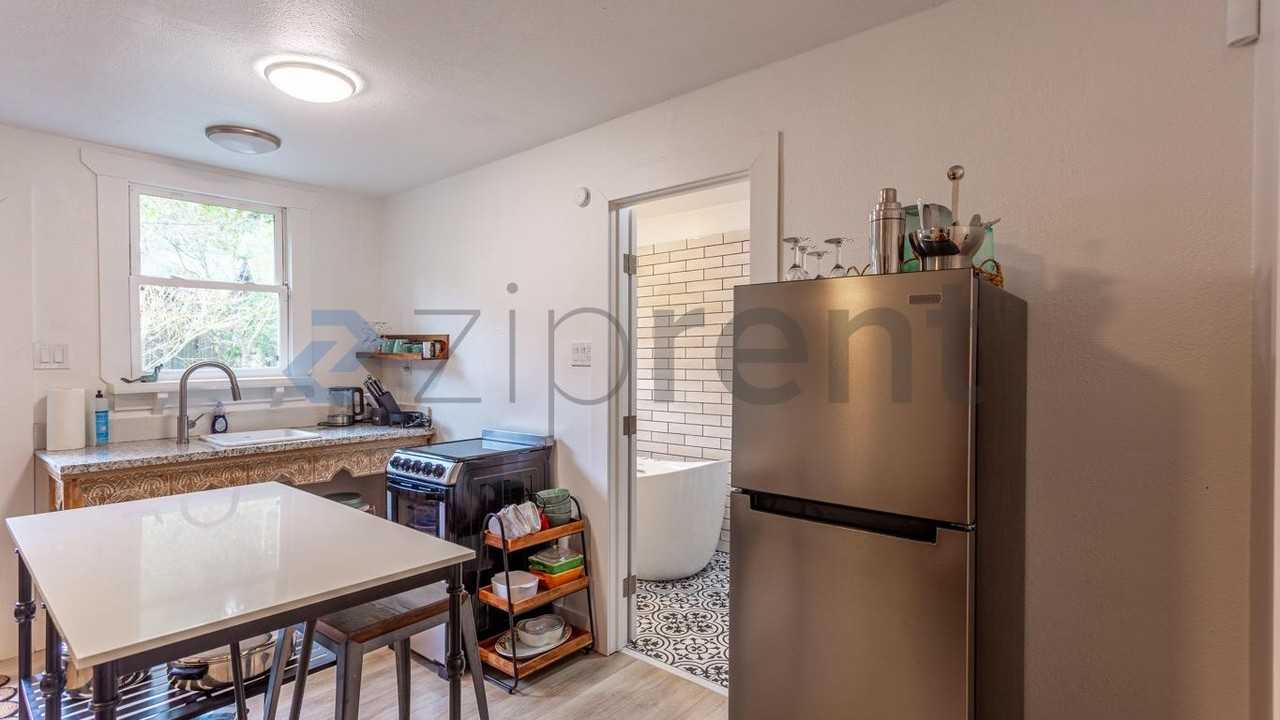 6010 Cazadero Hwy - Photo 5 of 19