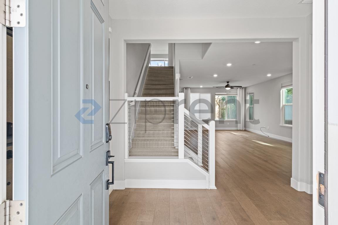 285 Bear Creek Dr - Photo 5 of 48