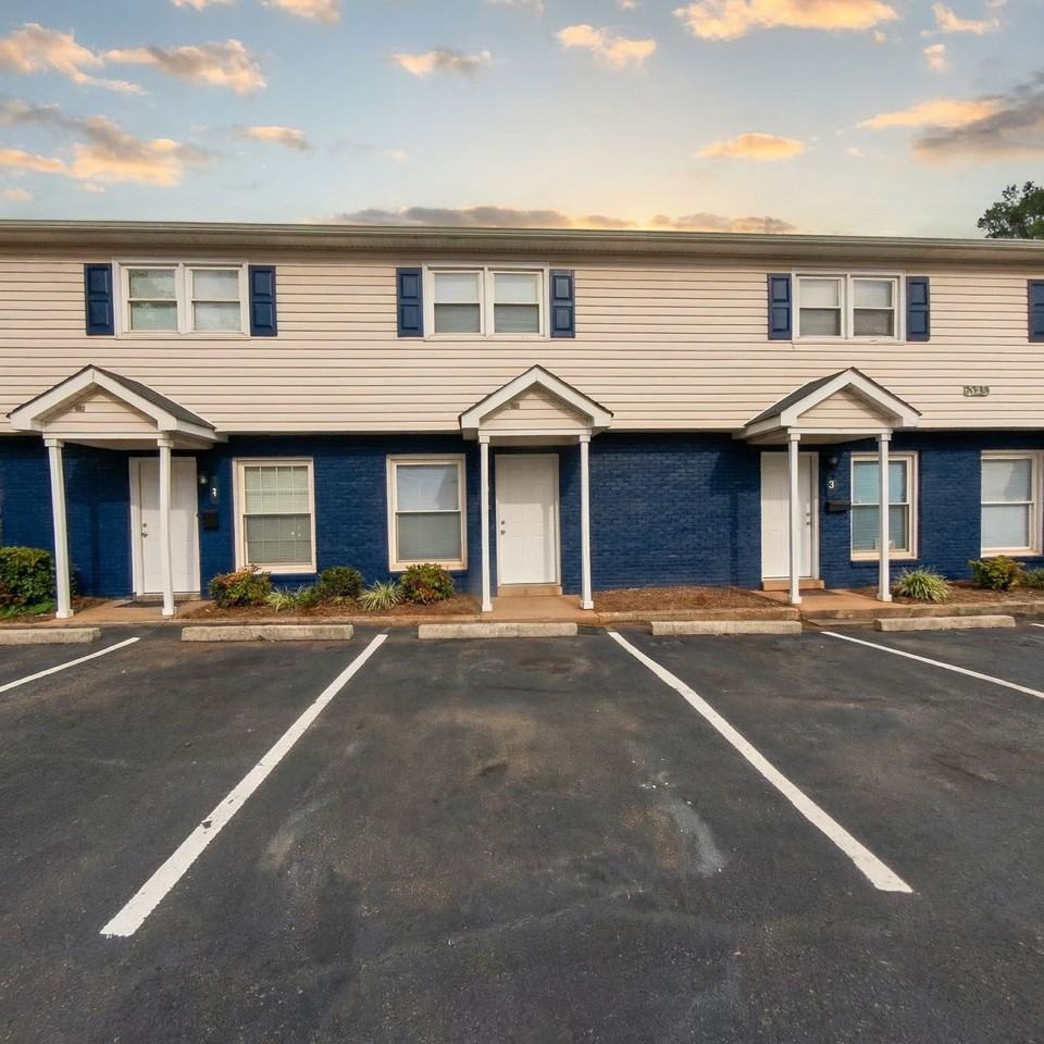 Key Street Apartments - Photo 6 of 50