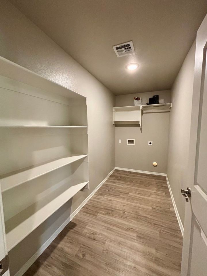 Chisholm OKC - Photo 3 of 12