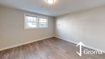 190 Maverick St #3 - Photo 6 of 10