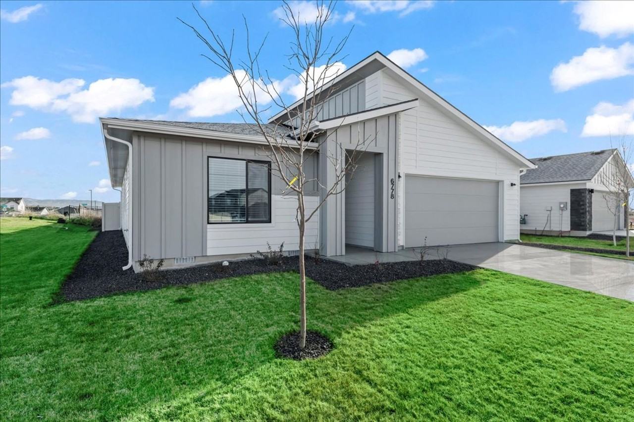 6778 6778 S Lumberton Way - Photo 3 of 38