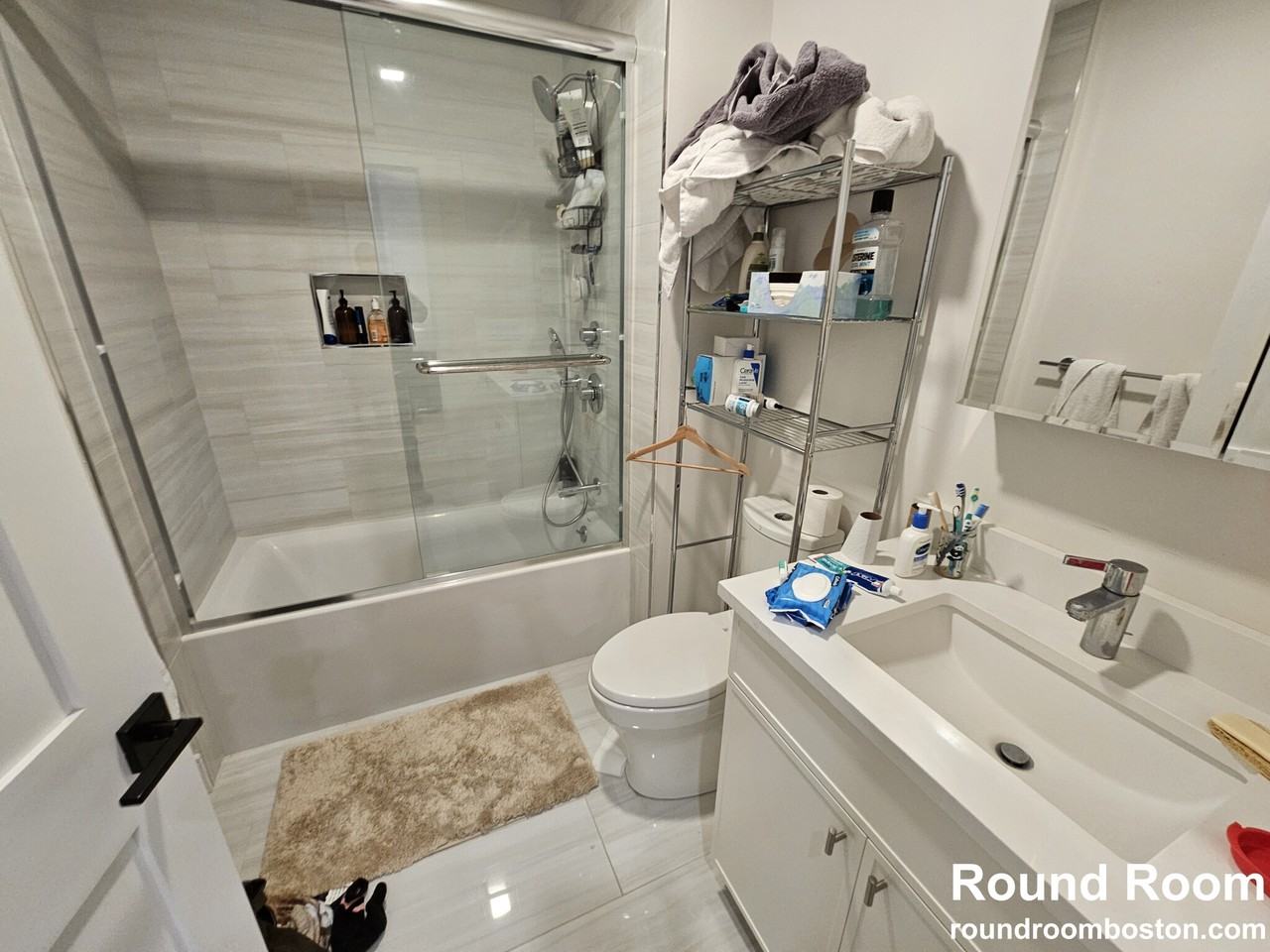 12 Everett St #5 - Photo 6 of 9