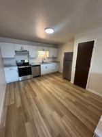 featured image of 4400 Parkview Dr