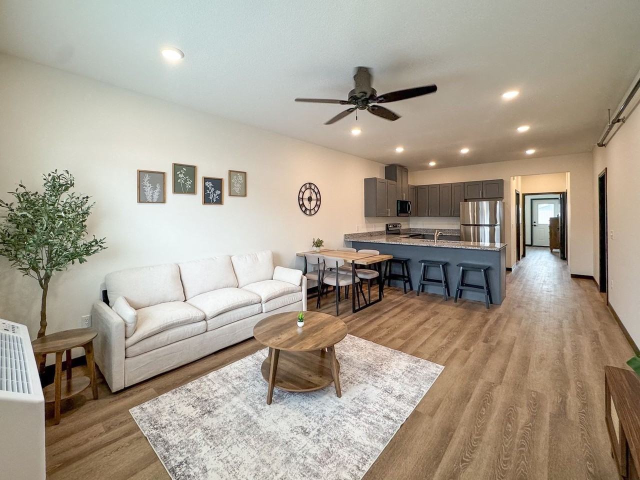 Liberty Villas Bldg. 01 - Photo 2 of 50