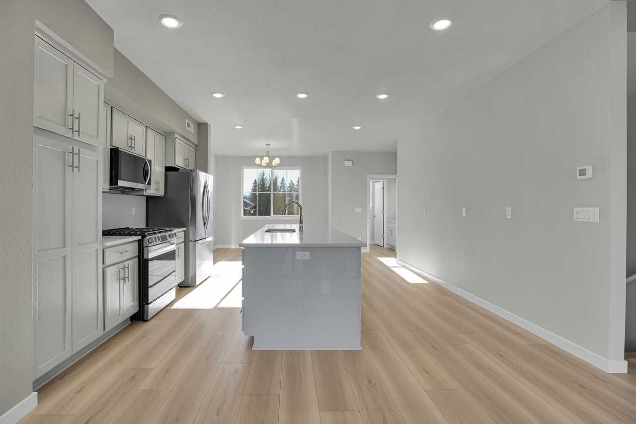 13185 Sw Carmel St - Photo 4 of 23