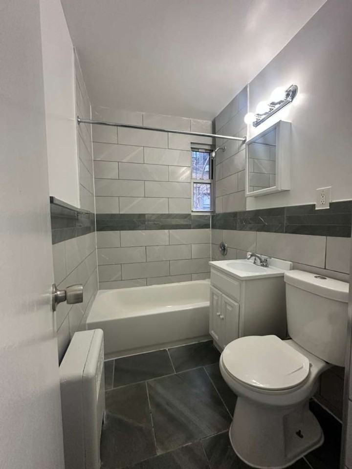 The Eminence - Photo 5 of 6