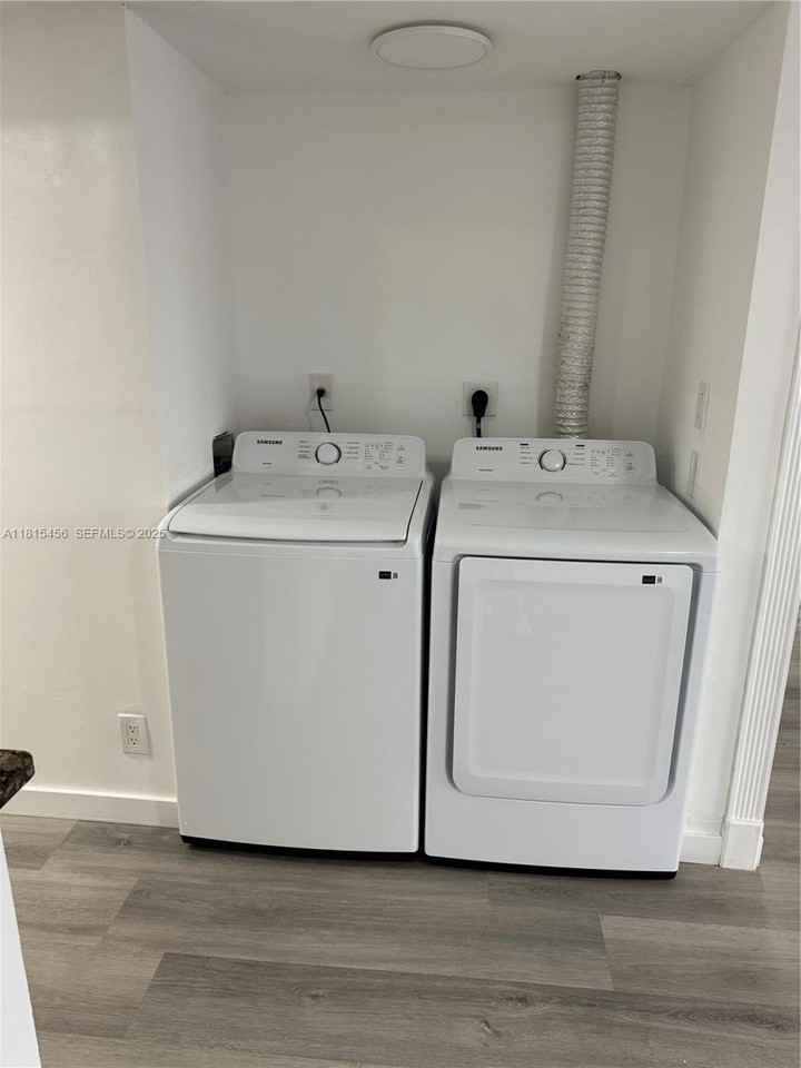 2820 Riverside Drive ##107 - Photo 2 of 23