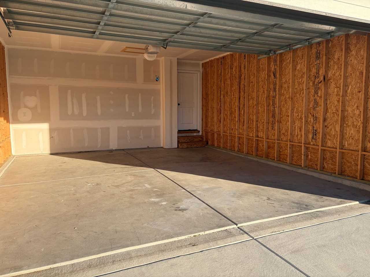 5248 N Toben Dr - Photo 2 of 13