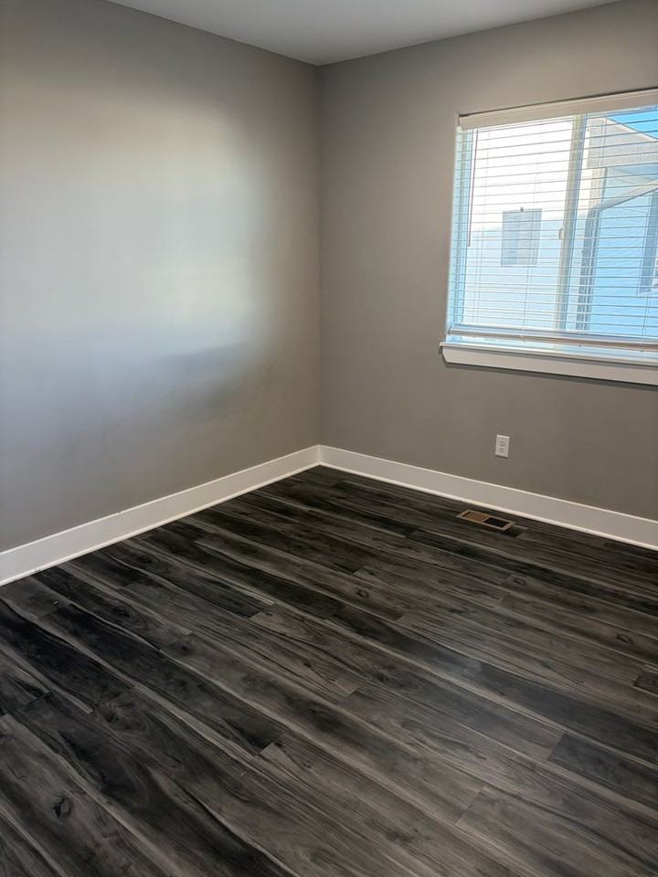 5248 N Toben Dr - Photo 7 of 13