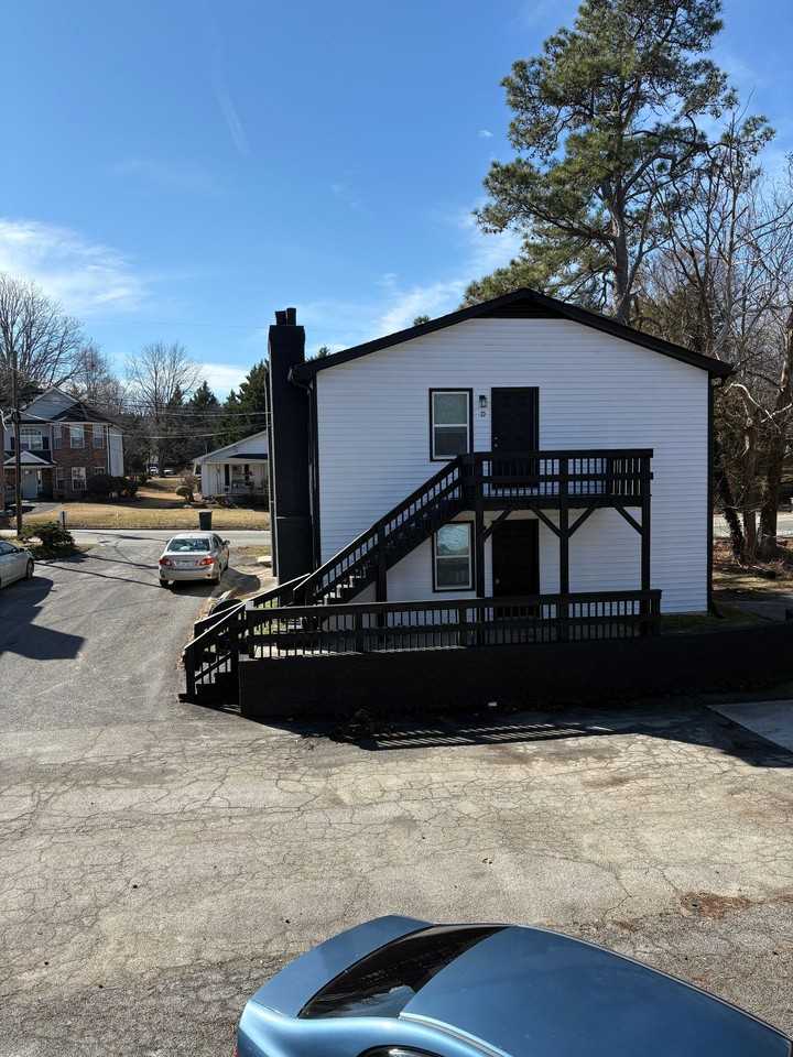 Uwharrie & Powhatan - Photo 6 of 11