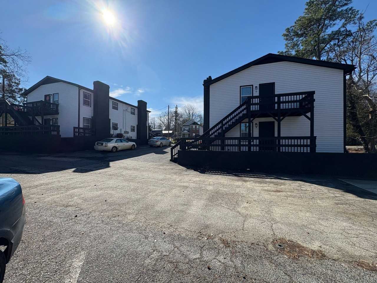 Uwharrie & Powhatan - Photo 7 of 11