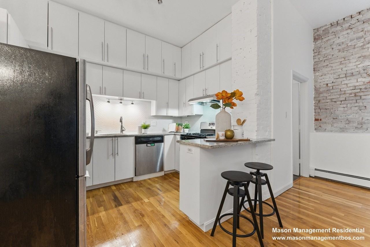 72 Harvey St #1 - Photo 4 of 23