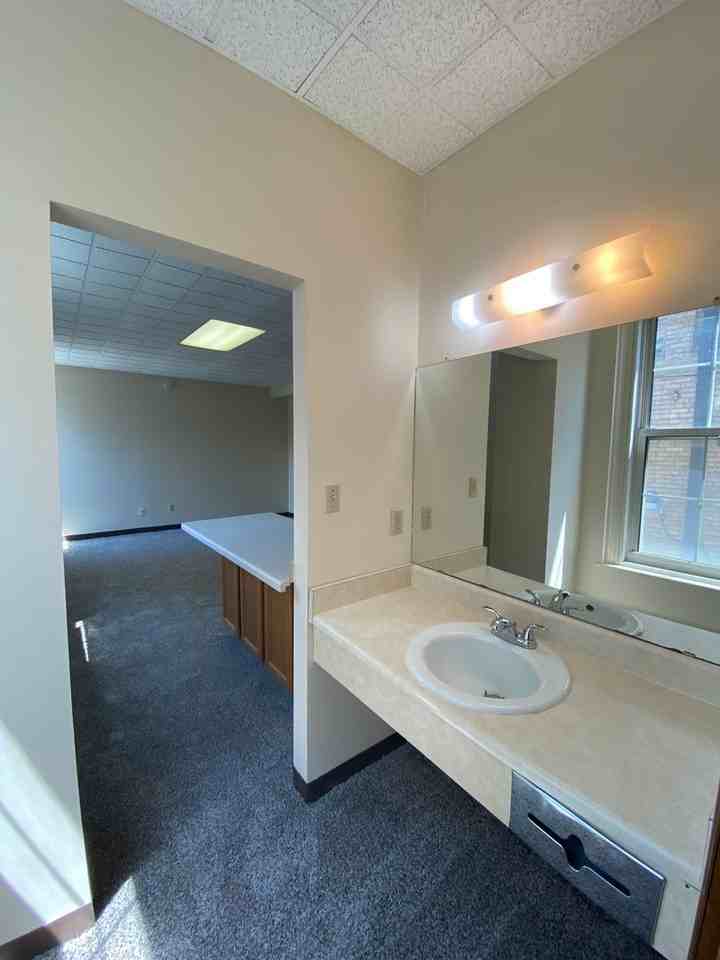 1233 Marshall / 1222-36 Cass - Photo 2 of 48