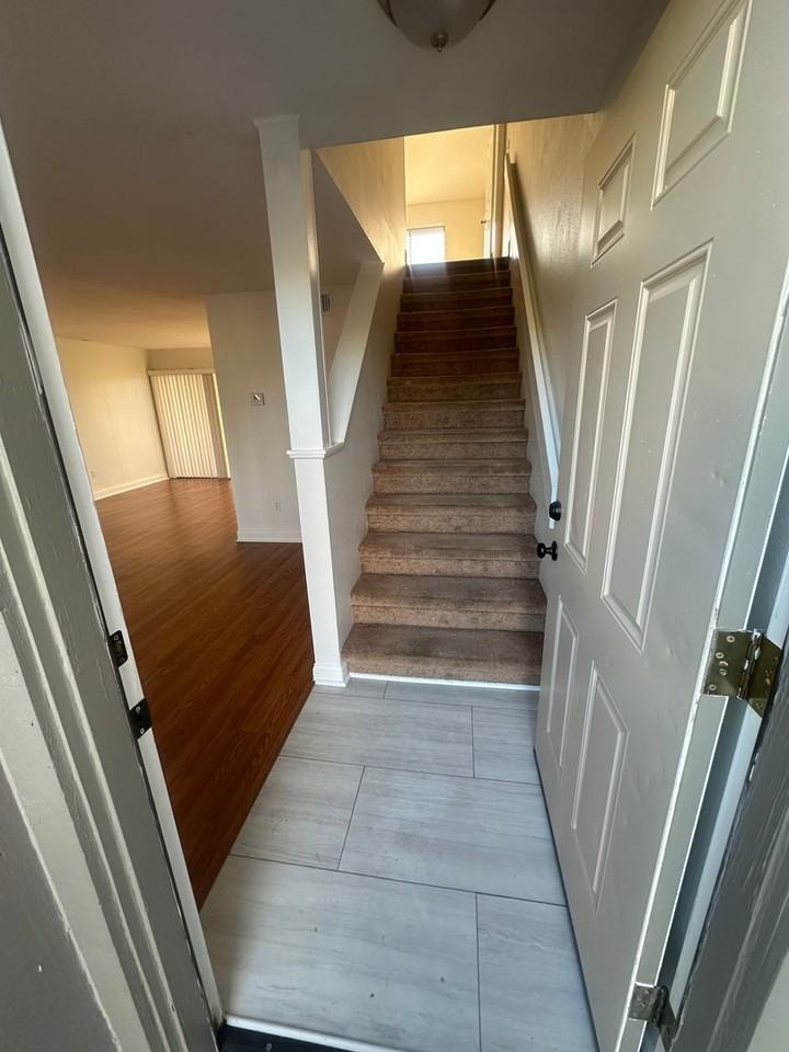 1920 1st St - Photo 5 of 22