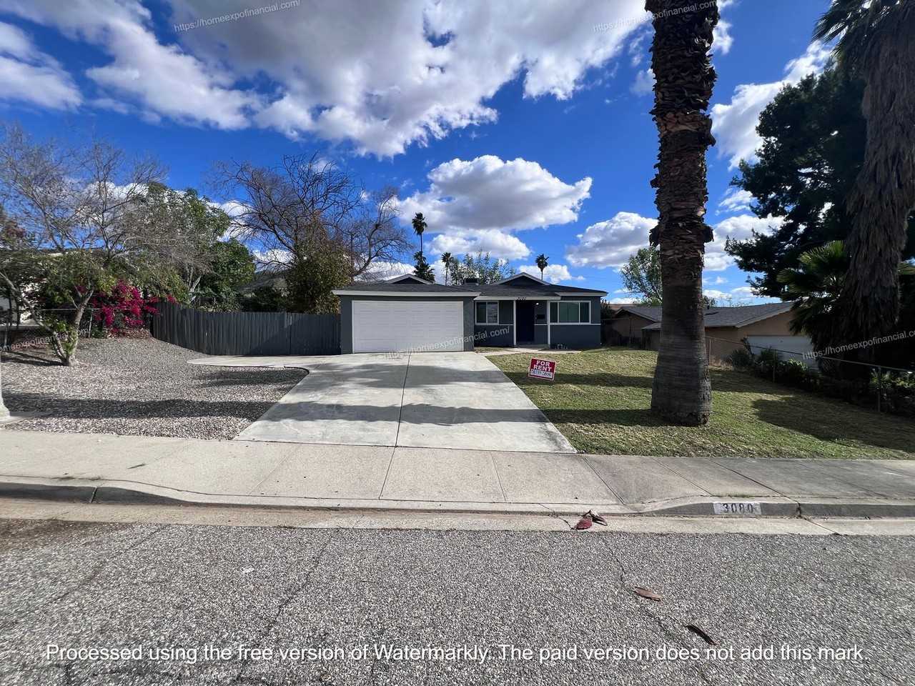 3080 Waldorf Dr - Photo 2 of 39