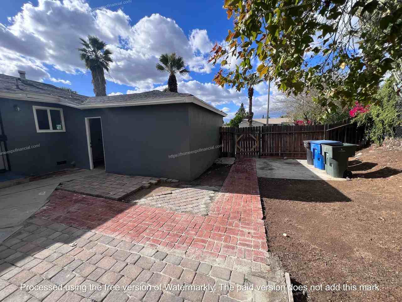 3080 Waldorf Dr - Photo 7 of 39