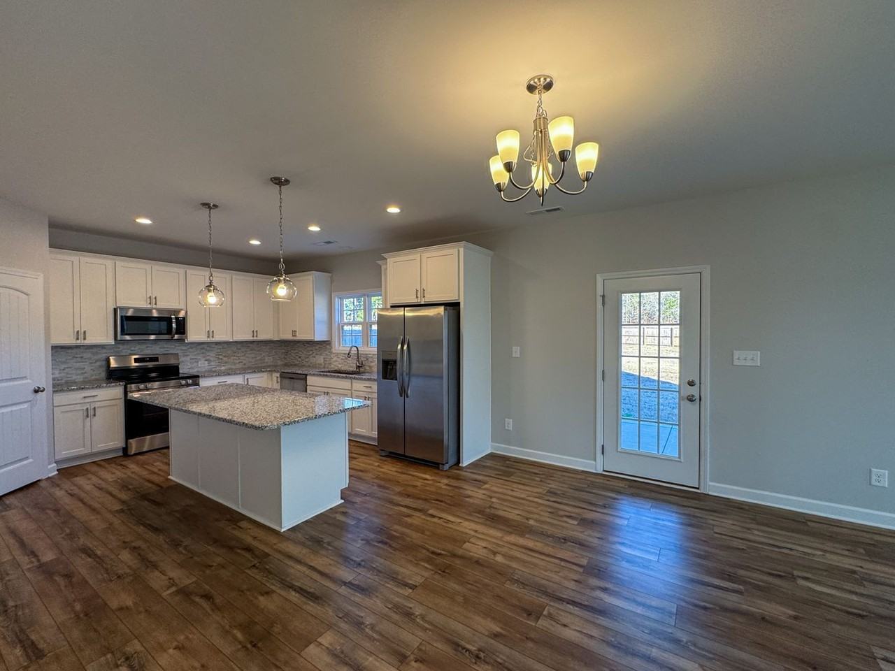 5571 Tall Timbers Dr - Photo 3 of 44