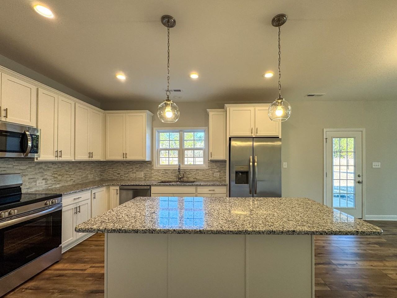 5571 Tall Timbers Dr - Photo 6 of 44