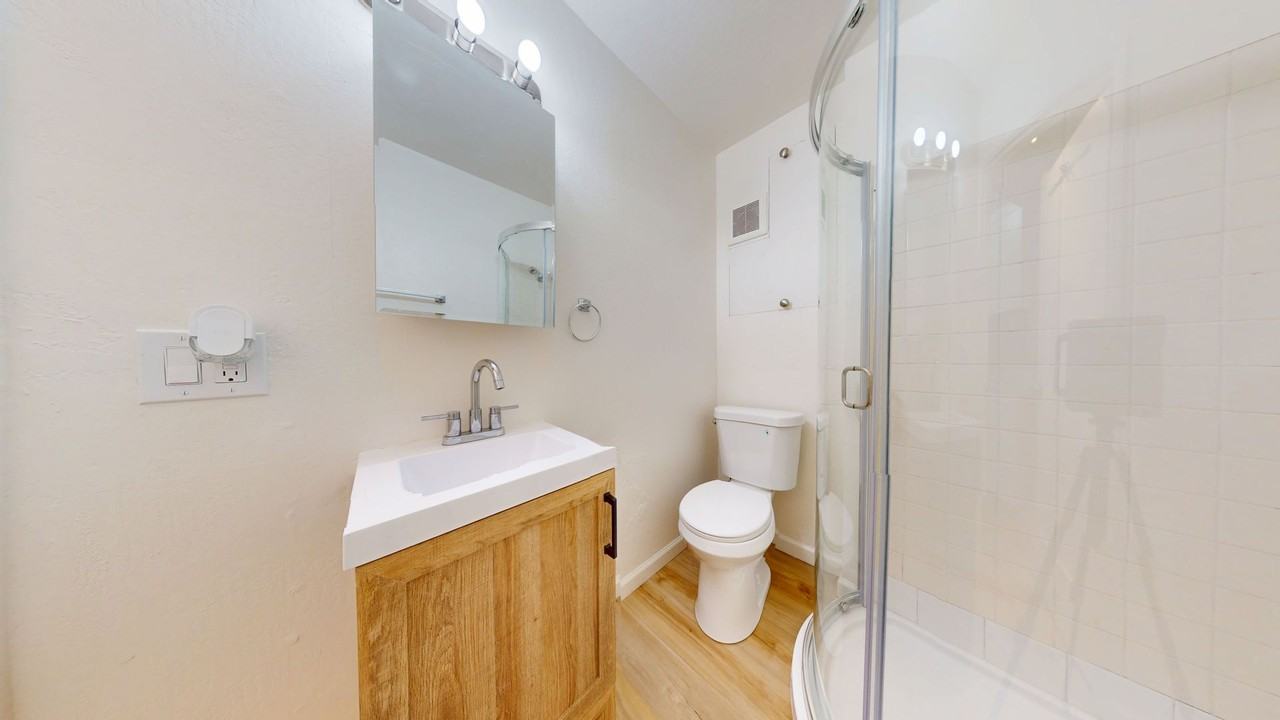 146 Grand Ave - Photo 7 of 34