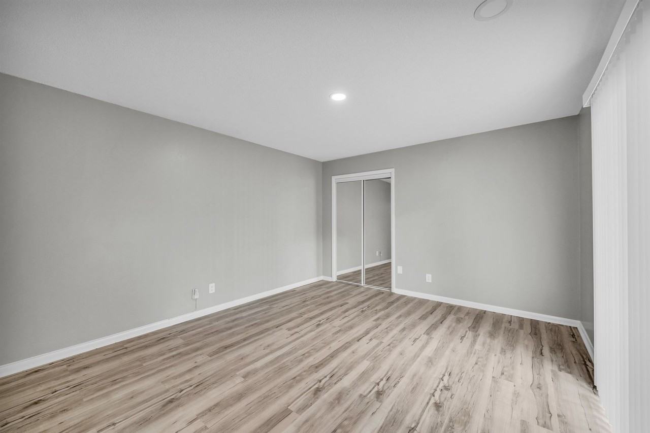 KC Midtown (41st Terr) - Photo 4 of 8