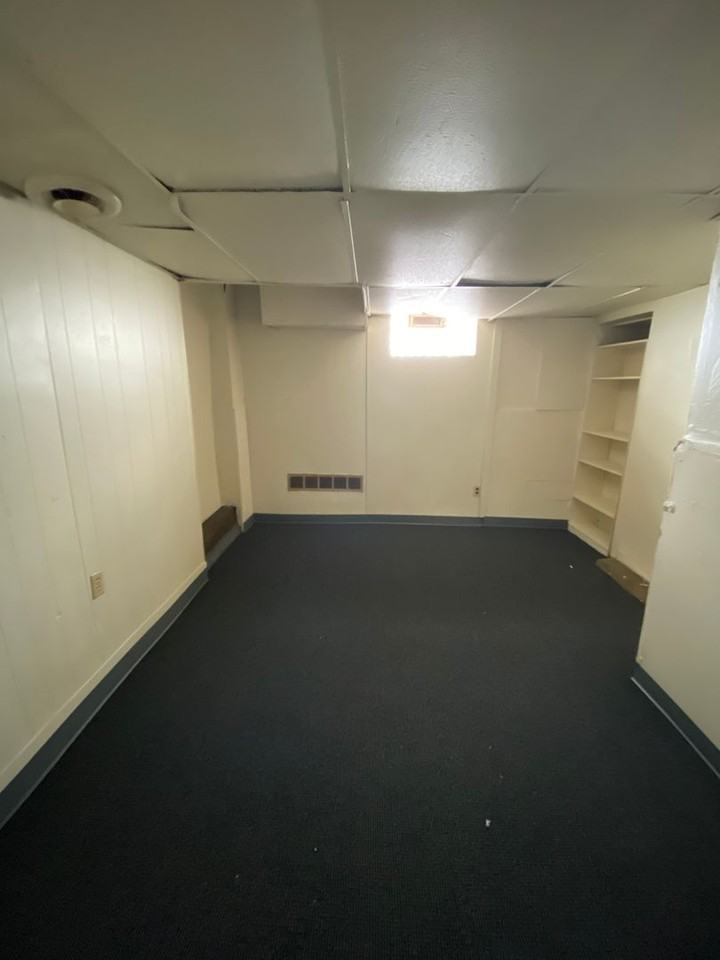 *AVAILABLE NOW!! ASK ABOUT OUR LEASING SPECIALS!!* BEAUTIFUL Fully Renovated Apartments - Photo 3 of 27