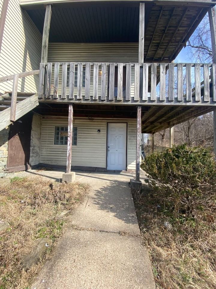 *AVAILABLE NOW!! ASK ABOUT OUR LEASING SPECIALS!!* BEAUTIFUL Fully Renovated Apartments - Photo 5 of 27