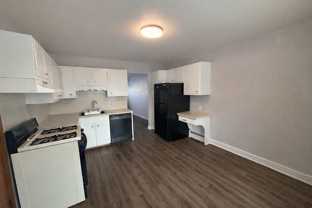 2 Bedroom/ 1 Bath - Photo 1 of 1