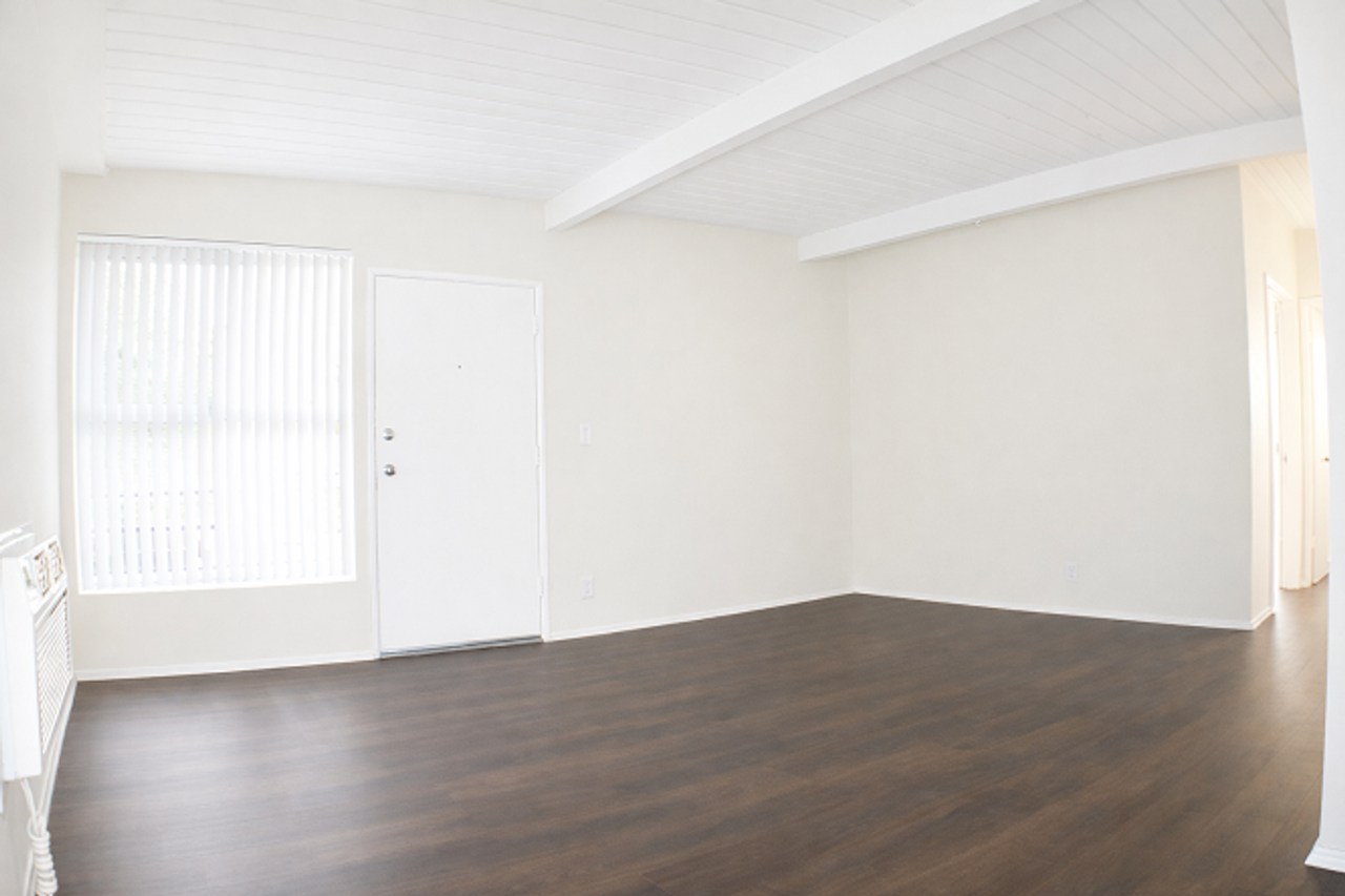 Magnolia Villas, LLC - Photo 4 of 35