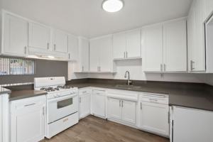 featured image of 930 Stillman Ave