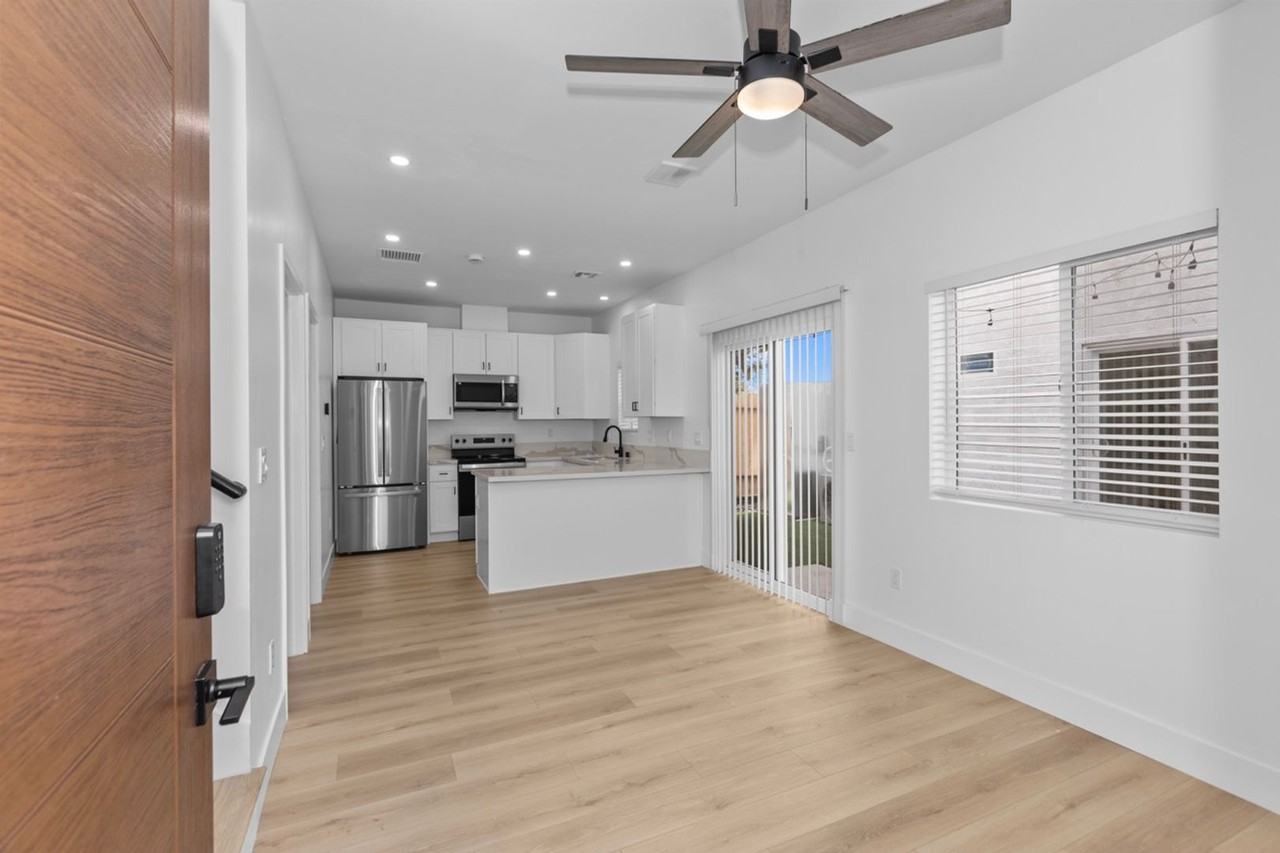 6708 Saranac St - Photo 2 of 21