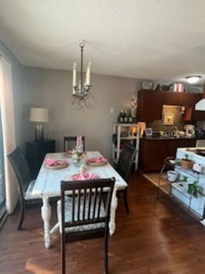 1006 Westbrooke Way #1 - Photo 7 of 18