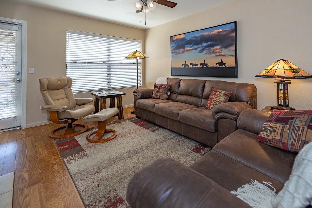 5855 N Kolb Rd - Photo 3 of 11