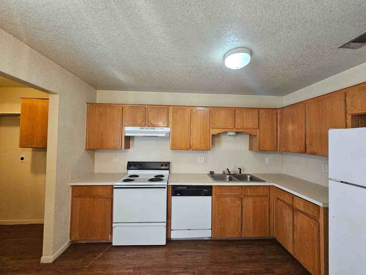 1108 Circle M Dr #A - Photo 5 of 12