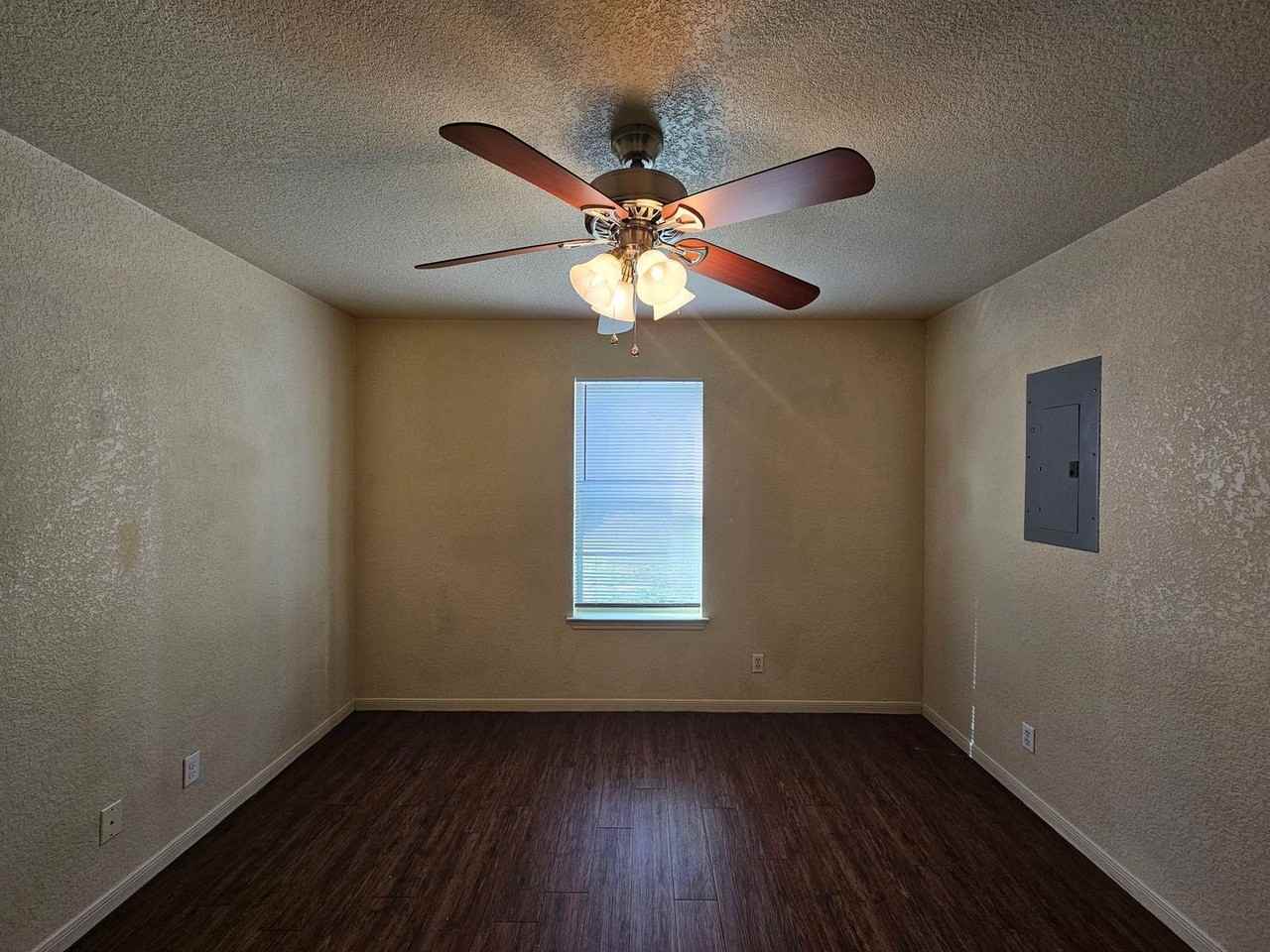 1108 Circle M Dr #A - Photo 6 of 12