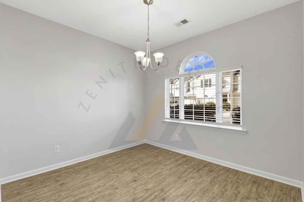 206 Plumgrass Way - Photo 5 of 11