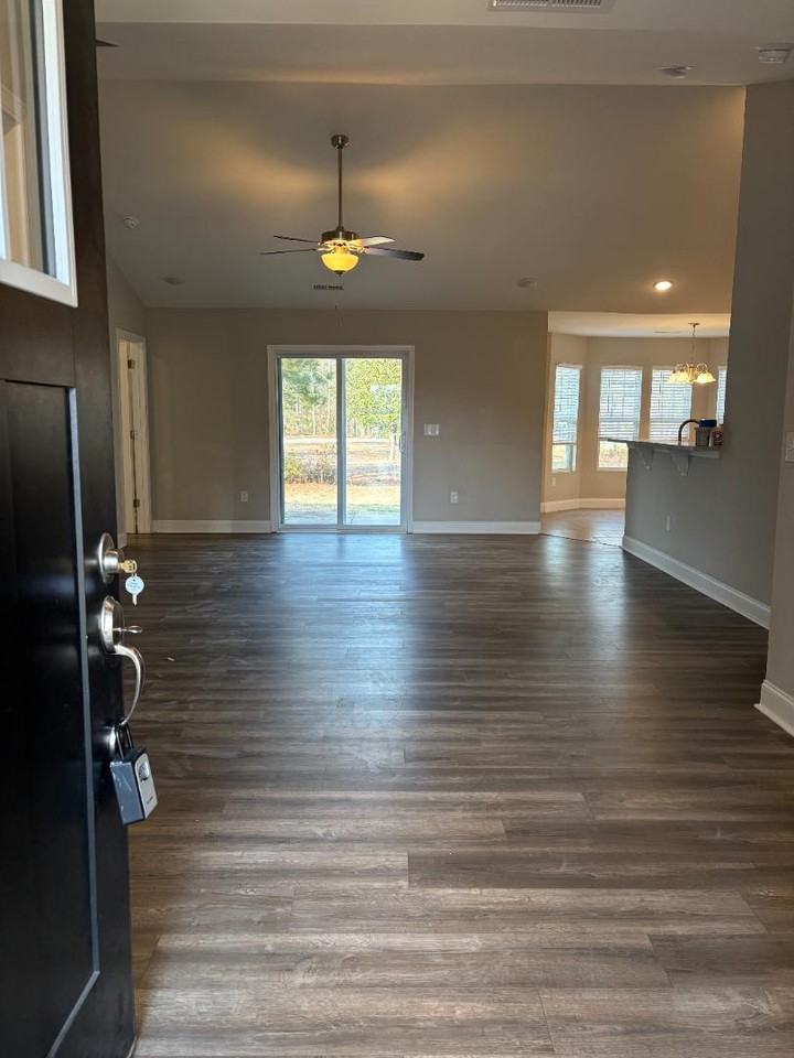 104 Ringding Dr - Photo 5 of 12