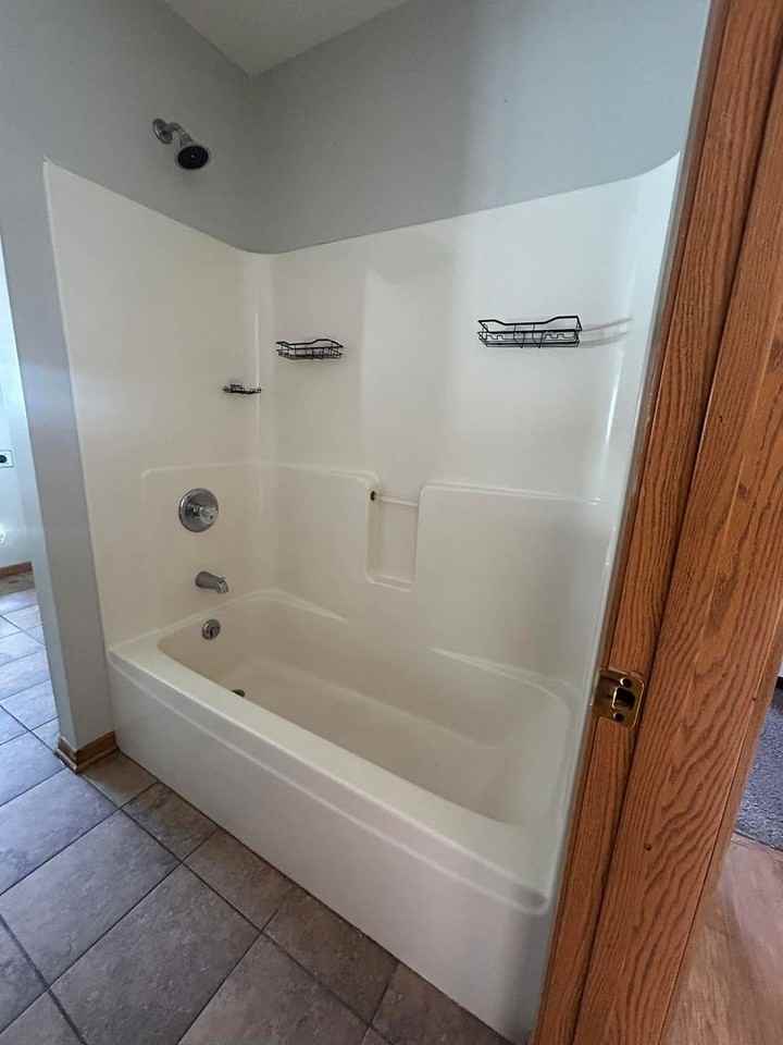 29 McCulloh St - Photo 5 of 26