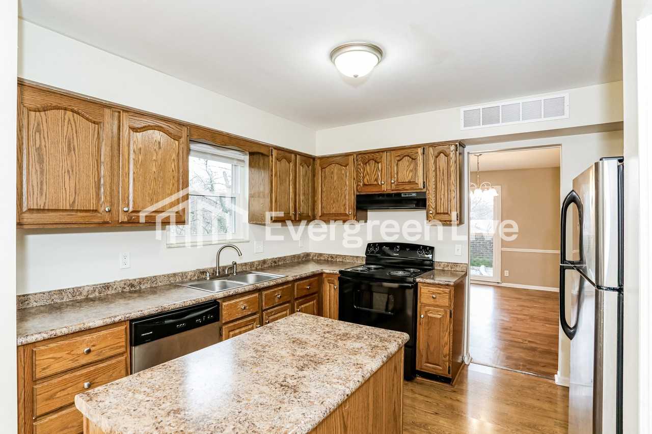 51 W Fairway Dr - Photo 6 of 15