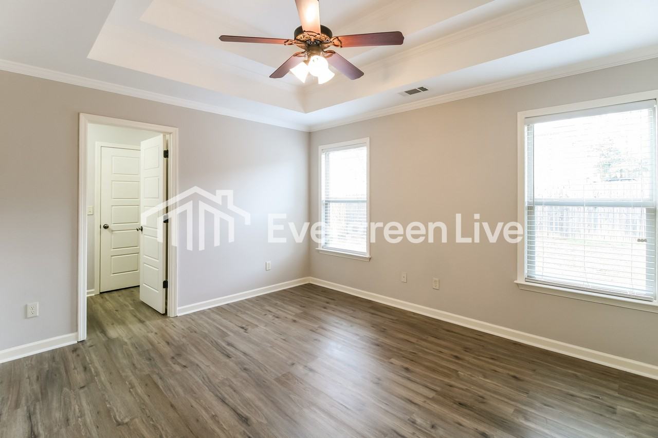 1824 Mimosa Gardens Dr - Photo 7 of 15