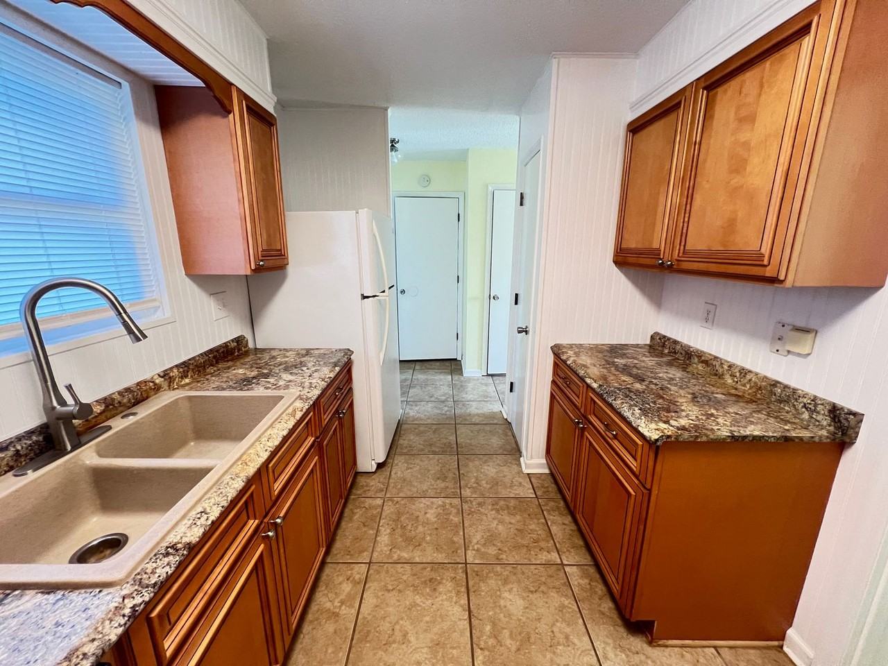 1012 Possum Trot Rd - Photo 4 of 34