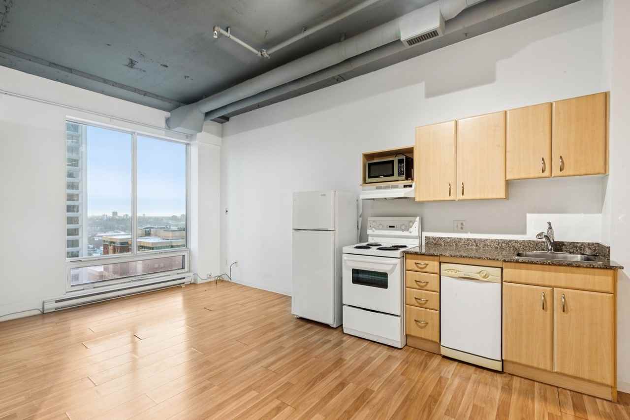 Cambridge Lofts - Photo 6 of 19