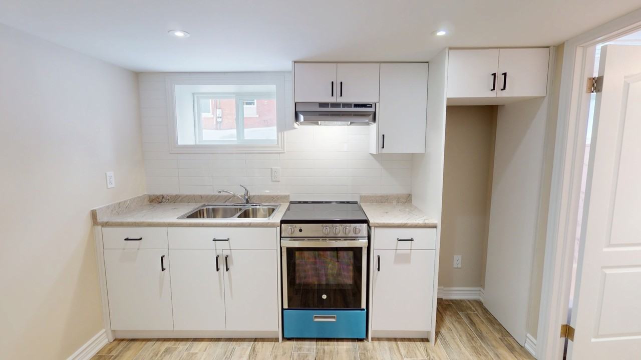 LAWRENCE AVE W & WESTON RD - Photo 2 of 16