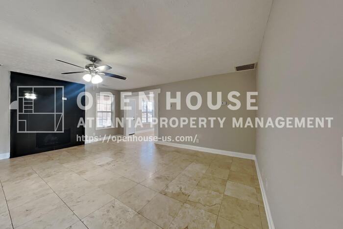 537 Paper Ridge Ln - Photo 4 of 22