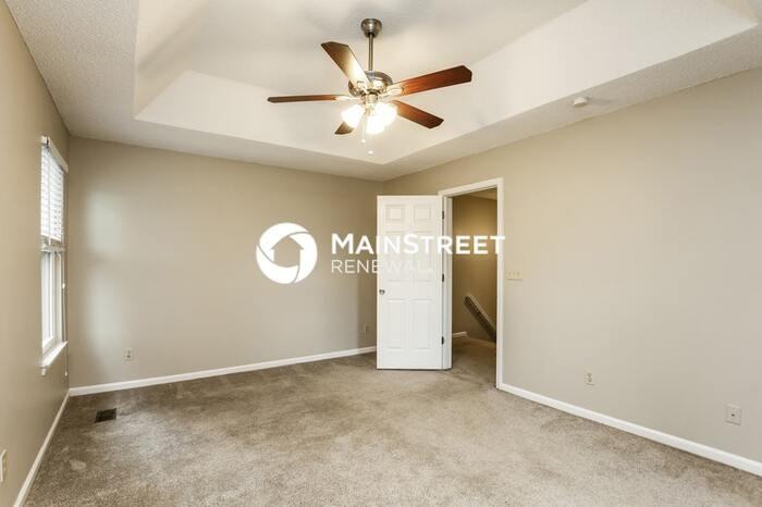 109 Rose St - Photo 6 of 17